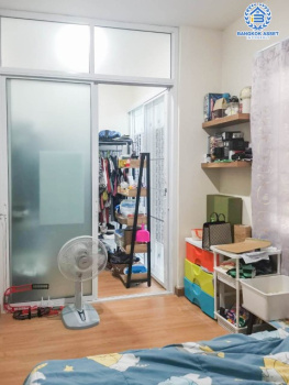 *****ทาวน์เฮ้าส์มือสองย่านนนทบุรี ม.โกลเด้นทาวน์ วงศ์สว่าง-รัชดา หลังมุม! เนื้อที่เกือบ 17 ตร.ว. ฟังก์ชัน 3 ห้องนอน 2 ห้องน้ำ บนทำเลเดินทางสะดวกมาก เพียง 7 นาทีก็ถึงรถไฟฟ้าสายสีม่วง "สถานีแยกติวานนท์" และใกล้ทางด่วน "พระราม7" ในราคาสุดคุ้ม